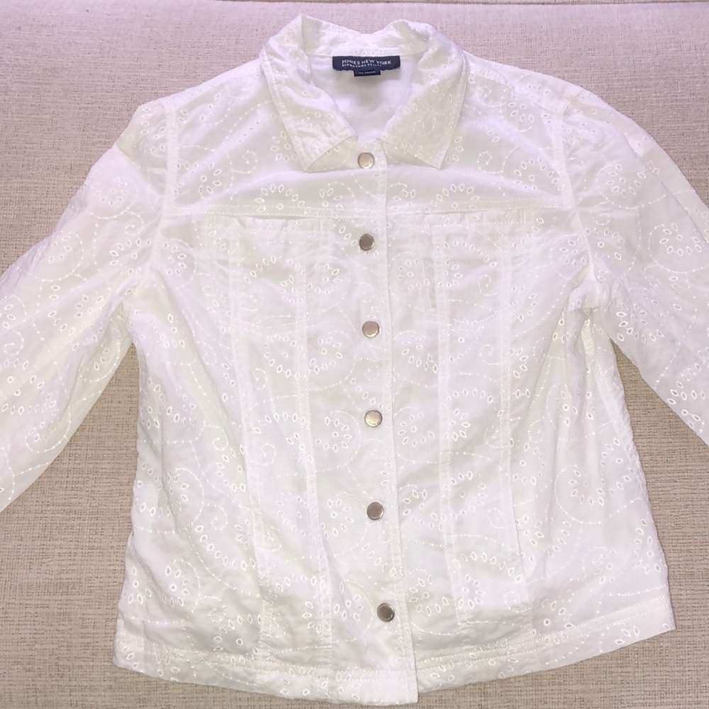 Jones New York Signature White Eyelet Jacket Petite Medium